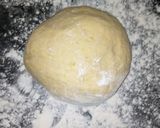 A picture of step 3 of Irish doughnuts.
