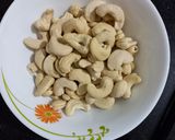 મસાલા કાજુ(Masala Kaju Recipe in Gujarati) રેસીપી સ્ટેપ1ફોટો