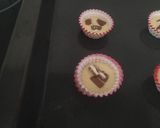 Foto del paso 3 de la receta: Mini magdalenas de chocolate Kinder