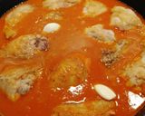 Foto del paso 7 de la receta: Pollo con tomate