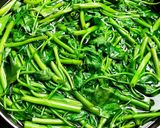 Hình bước làm 2 của món Rau Muống Luộc
