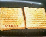 Foto langkah ke 3 dari resep Roti Tawar lapis telur tomat.
