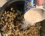 Foto del paso 1 de la receta: Sopa vegetariana de caldos varios