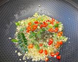 Foto langkah ke 4 dari resep Udang Saus Telur Asin / Prawn Salted Egg.