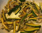 A picture of step 4 of One-Pan Spaghetti with Clams, Zucchini, and Saffron.