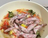 Foto langkah ke 4 dari resep Cumi kuah pedas.