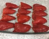 Foto del paso 4 de la receta: Pimientos rellenos de pollo y parmesano con salsa de champiñones