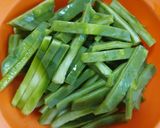 Foto del paso 2 de la receta: Mixiotes de pollo con nopales