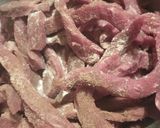A picture of step 1 of Beef, Onion, and Broccoli Stirfry.
