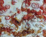 Foto del paso 6 de la receta: Pizza 🍕🍕con bordes relleno 🧀 y salsa de carne picada