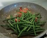 Foto langkah ke 3 dari resep Tumis Baby Buncis Udang.