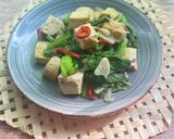 Foto langkah ke 3 dari resep Tumis Tahu Sawi hijau (17).