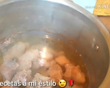 Foto del paso 4 de la receta: Carne de puerco en salsa roja