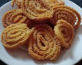 ચોખા ના લોટ ની ચકરી (Rice Flour Chakri Recipe In Gujarati) રેસીપી સ્ટેપ6ફોટો