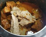 A picture of step 9 of "Sahi Mutton Korma".