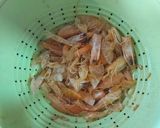 Foto del paso 2 de la receta: Pasta con langostinos