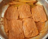 A picture of step 4 of Vegan Broken Rice with Grilled Pork Chop and Shredded Tofu Skin.