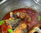Gambar langkah 6 resipi Ikan Aya Masak Sambal.