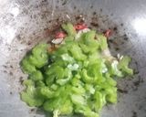 Foto langkah ke 4 dari resep Oseng Pare Tempe.