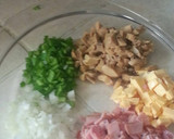 Foto del paso 1 de la receta: Omelette de jamón, queso amarrillo, champiñones, chiltoma, cebolla
