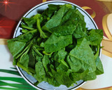 皇宮菜炒臘肉蝦仁(簡單料理)的食譜步驟2照片