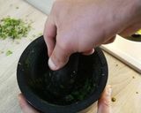 Foto del passaggio 2 della ricetta Linguine allo specialpesto!