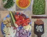 Foto langkah ke 1 dari resep Tumis tauco kacang panjang dan wortel.
