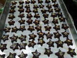 Choco cashew cookies