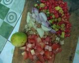 Foto langkah ke 2 dari resep Ayam ungkep cabe iris.