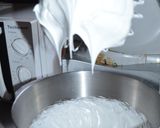 Une image de l'étape 2 de Macarons de Noël.