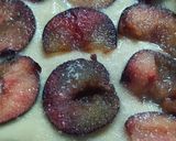 Foto del paso 3 de la receta: Budín con Ciruelas Frescas