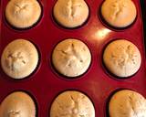 Vanilla Cupcakes recipe step 5 photo