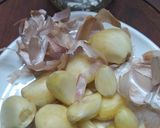 Foto del paso 3 de la receta: Cómo Pelar ajo sin que quede olor en las manos