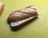 Foto del paso 1 de la receta: Bocadillo de tortilla de atún