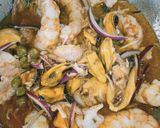 Foto del paso 3 de la receta: Barcas de endivias, con relleno de frutos del mar 😜🦐🧅