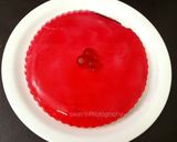 A picture of step 7 of Strawberry Jello Mousse Cake.