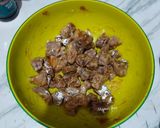 Foto langkah ke 2 dari resep Tumis Daging Sapi Kembangkol.
