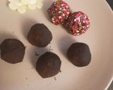 A picture of step 4 of Chocolate truffles.