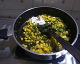 A picture of step 3 of Corn spinach quasadillas.