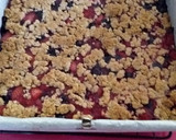 Foto del paso 4 de la receta: Crumble de frutos rojos y avena