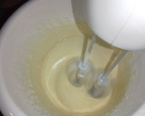 Foto del paso 5 de la receta: Bizcochuelo marmolado sin leche
