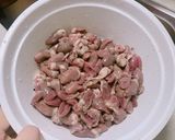 Hình bước làm 2 của món Cháo tim gà lá ngải cứu 🍵🍵