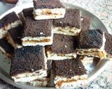 Foto del paso 5 de la receta: Tortas negras rellenas de dulce de leche