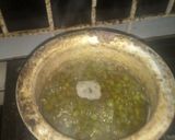 A picture of step 1 of Hara Chana Chaat.