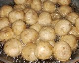 Foto langkah ke 2 dari resep Bakso/Pentol Saos Pedas untuk Dijual Modal Dikit Untung Selangit.