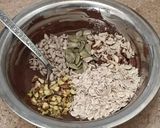 عکس مرحله 1 از دستور شکلات رژیمی مغزدار
