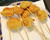 Foto del paso 3 de la receta: Brochetas de mejillones en tempura con mayonesa de romesco