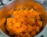 Une image de l'étape 5 de Purée de pommes de terre et courge butternut au parmesan.