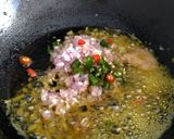 A picture of step 5 of Bengali Potato Omelette Curry.
