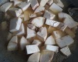 Foto langkah ke 5 dari resep Umbi Keladi Masak Kecap.